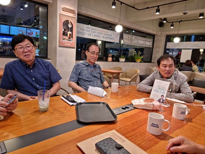 KakaoTalk_20220908_124452345_01.jpg